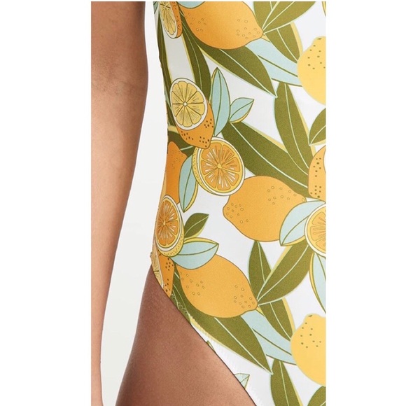 🆕 Andrea Iyamah Sari One Piece Swimsuit in Lemon Print - Picture 4 of 4